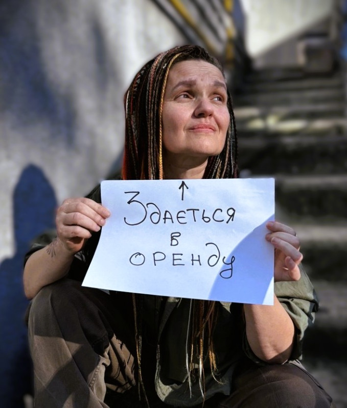 Київська волонтерка продала себе в оренду – і це спасло чиєсь життя