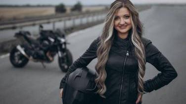 Надихнулася віршами Лесі Українки: співачка Охтирчанка презентує музичне відео «Хто вам сказав?»