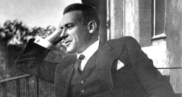 /6famous/mihail_bulgakov3.jpg Михаил Булгаков